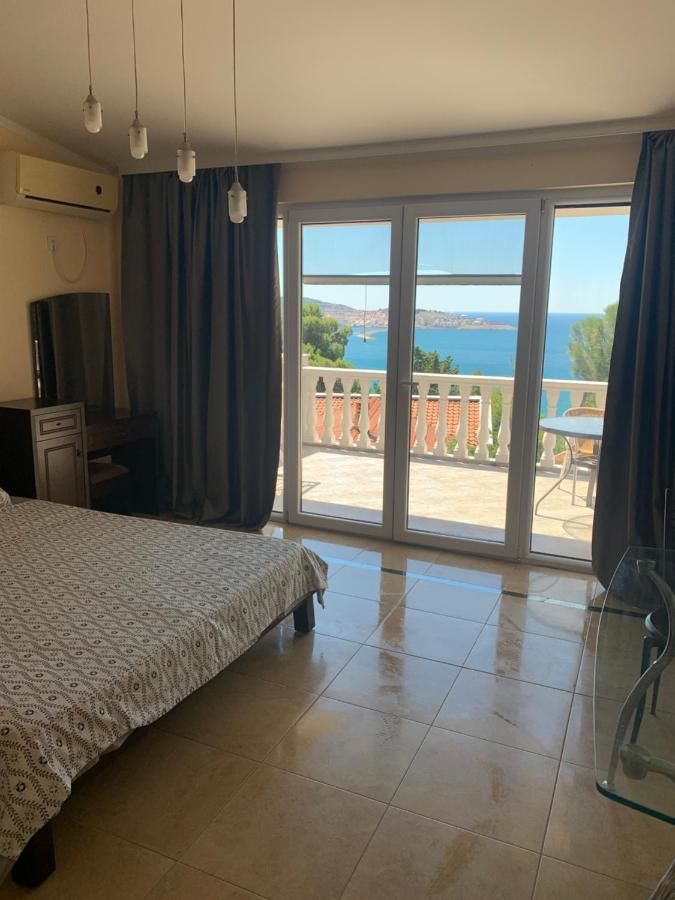 Imperia Apartment *